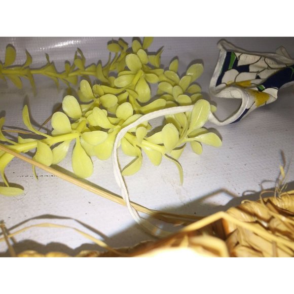 Vintage CHILD’S 3 PC HULA Outfit Hawaii Blue Yellow Lei Size S-M - Picture 4 of 8